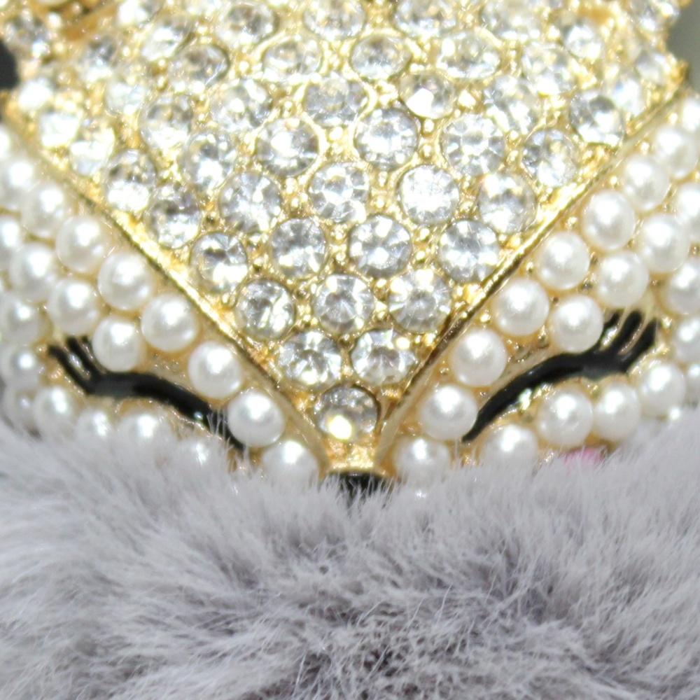 Last One!  Adorable Fox Pom Pom Handbag Charm - Picture 6 of 6